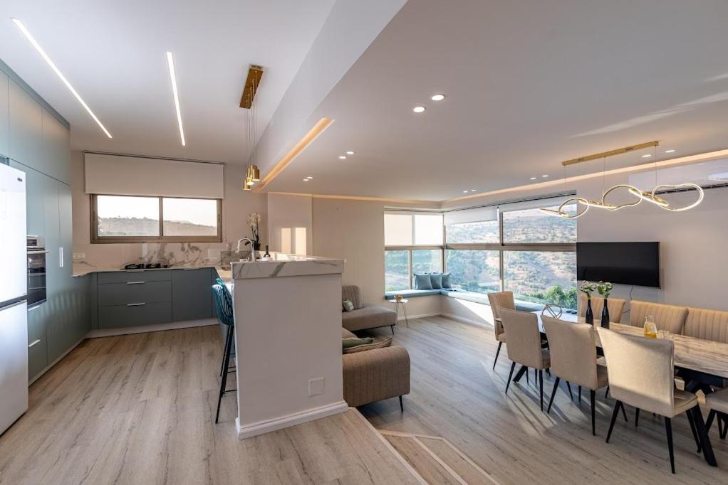 L.T.D Luxury Apartments 4 Bedroom Panoramic View Tiberias Eksteriør bilde