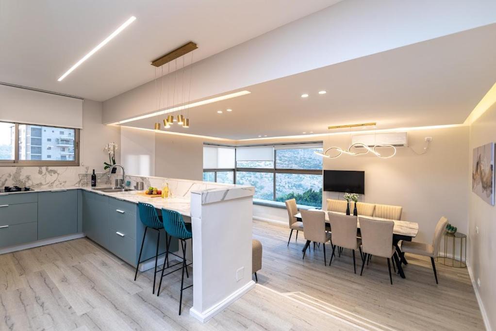L.T.D Luxury Apartments 4 Bedroom Panoramic View Tiberias Eksteriør bilde