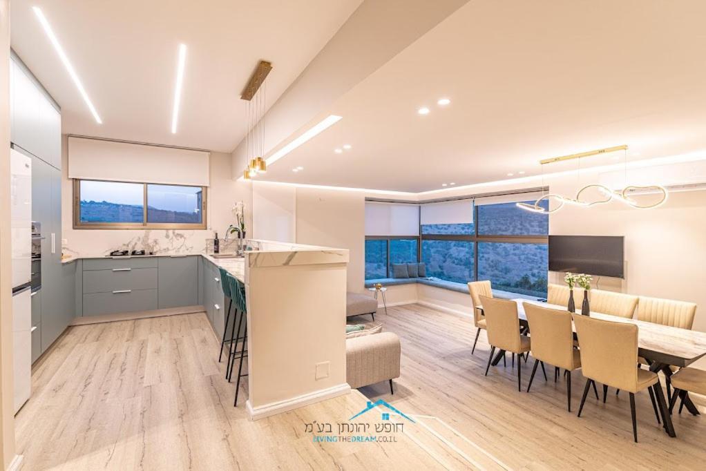 L.T.D Luxury Apartments 4 Bedroom Panoramic View Tiberias Eksteriør bilde