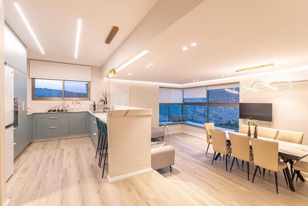 L.T.D Luxury Apartments 4 Bedroom Panoramic View Tiberias Eksteriør bilde